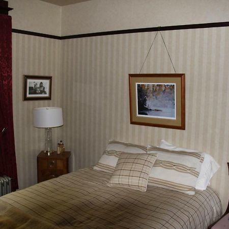 Auberge Taylor Manor Сен-Жорж Экстерьер фото