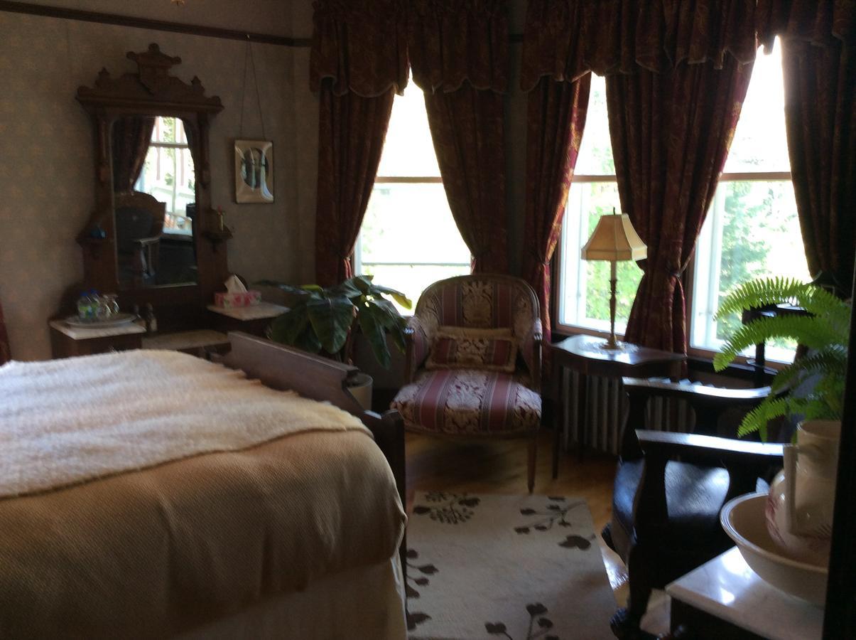 Auberge Taylor Manor Сен-Жорж Экстерьер фото